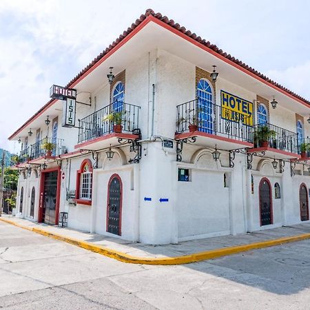 Hotel Isis Zihuatanejo Esterno foto