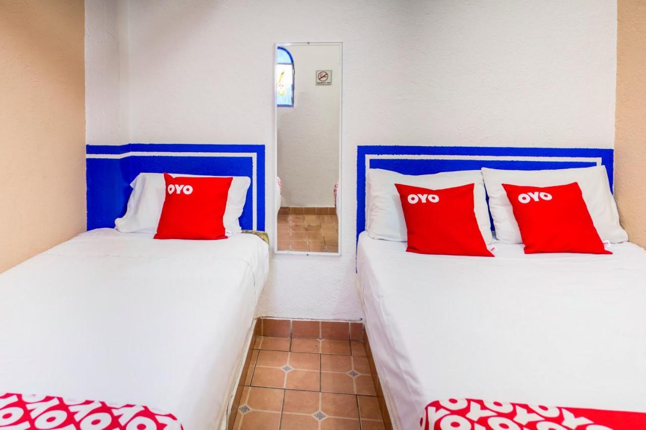 Hotel Isis Zihuatanejo Esterno foto