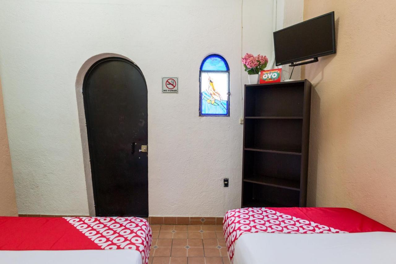 Hotel Isis Zihuatanejo Esterno foto