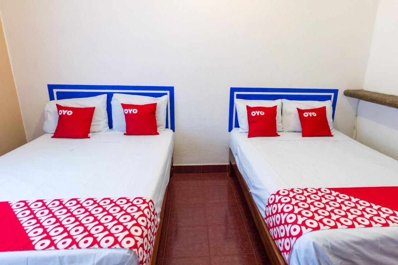 Hotel Isis Zihuatanejo Esterno foto